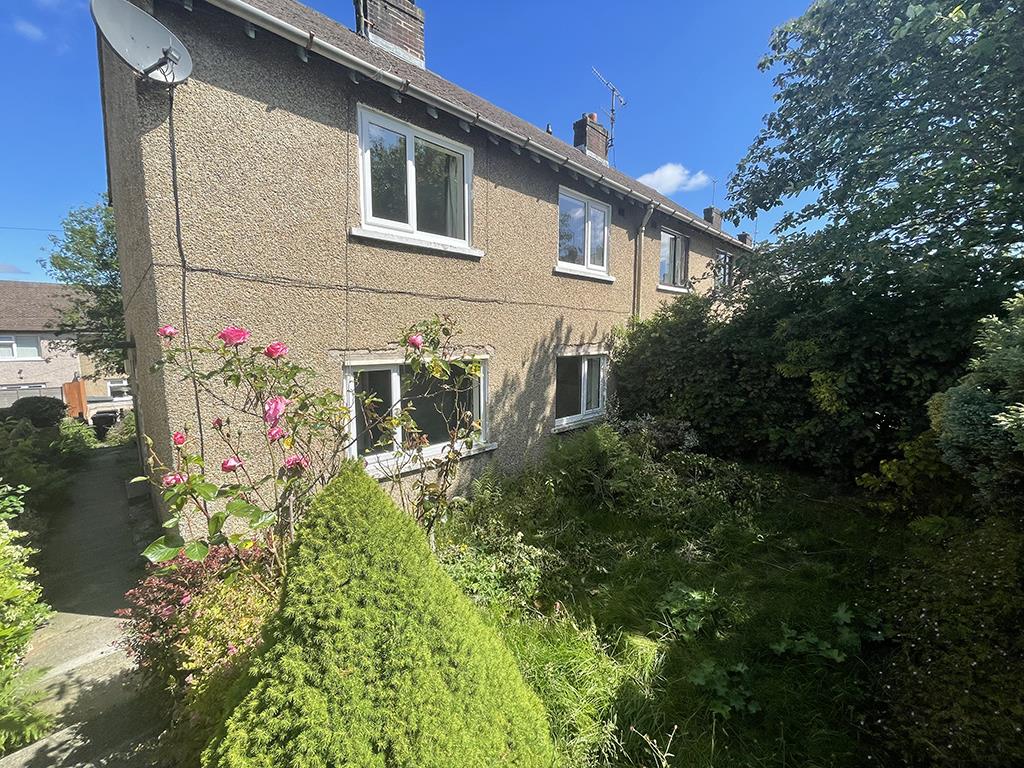 3 bedroom semi-detached house To Let in Colne - Main Image